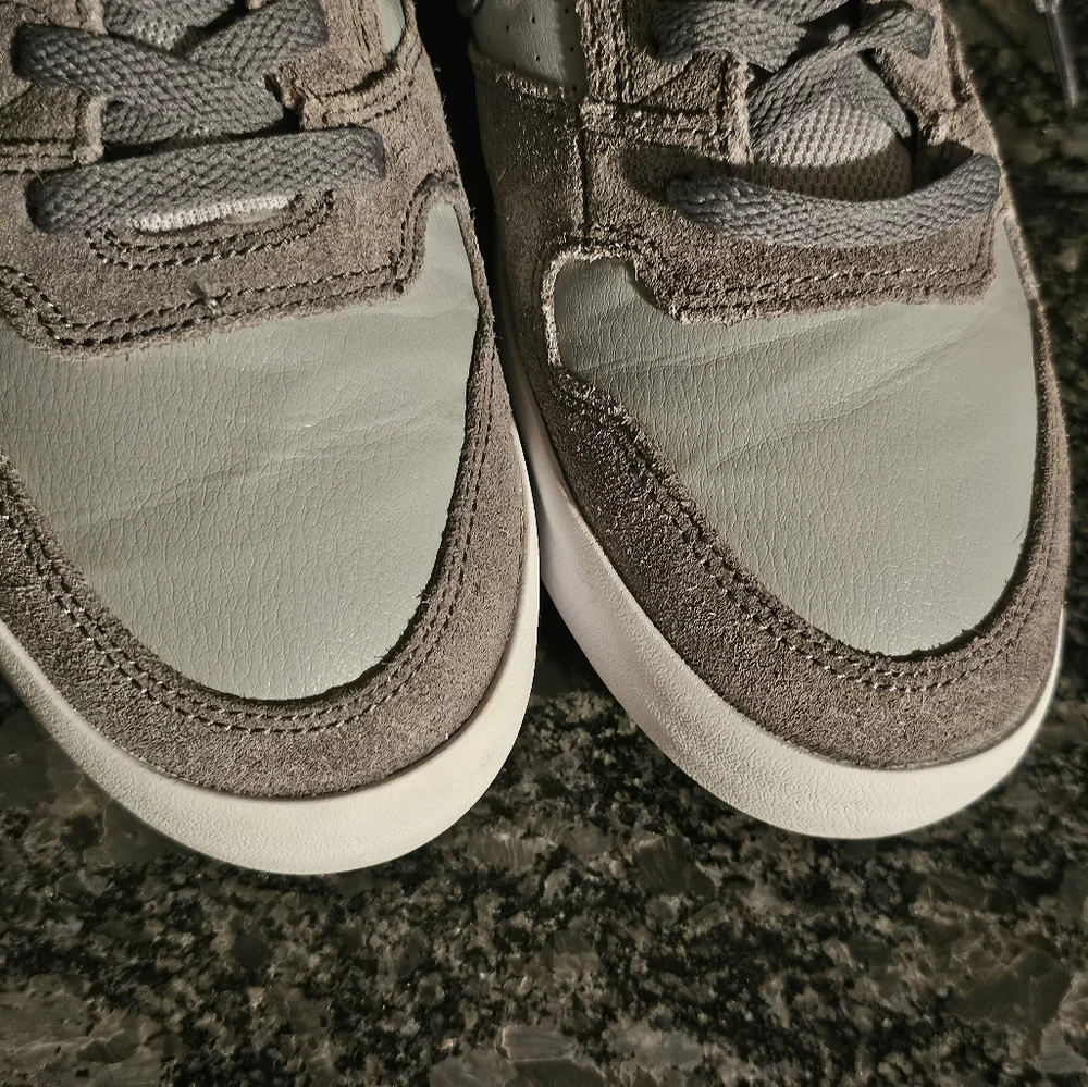Nike SB Delta Force Vulc Skater Shoes 942237-001 Cool Grey Wolf‎ Men's 7 Youth 7
